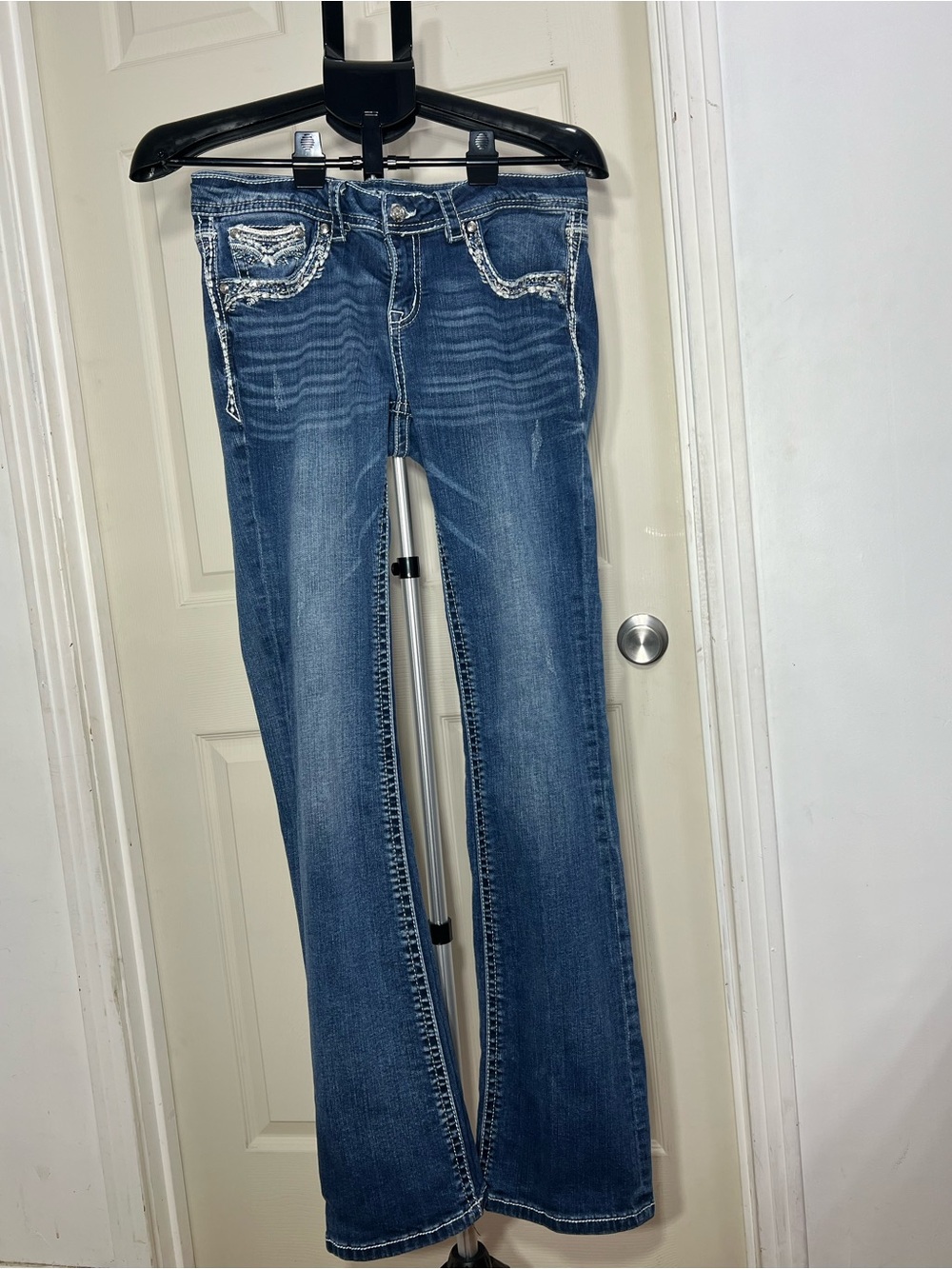 Grace in LA Embellished Bootcut Jeans – Women’s